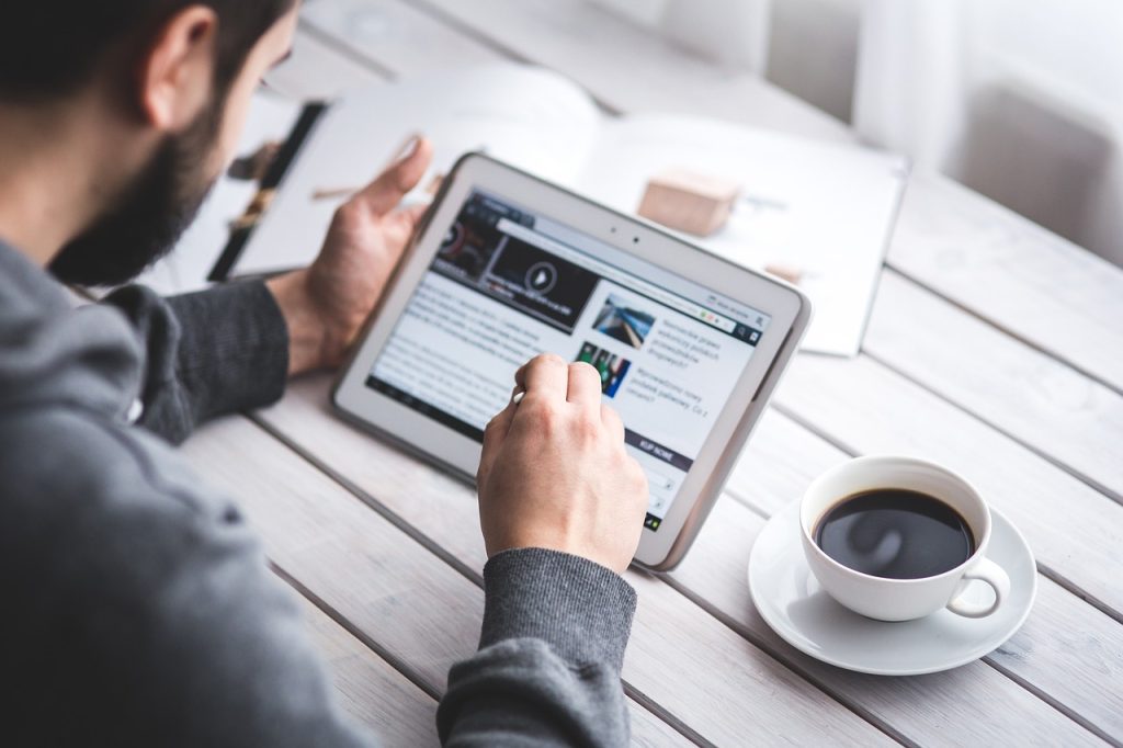 Blog Spesialis vs Gaya Hidup